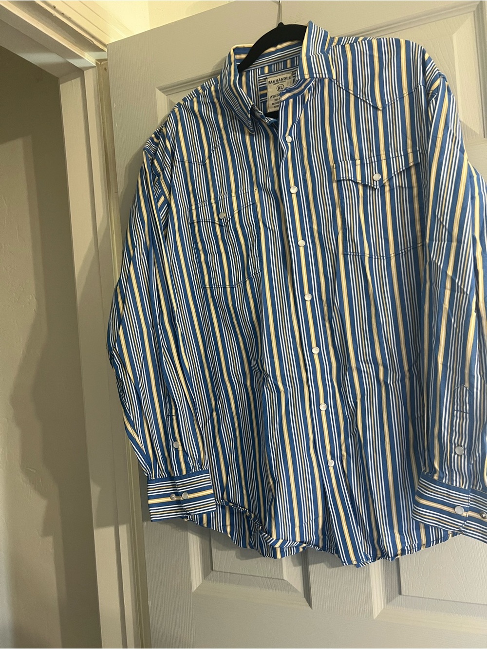 Wrangler Blue, White & Yellow Striped Men's Button-Down Shirt
